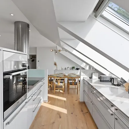 Exklusives Traum-penthouse Mit Wasserblick & Wellness 아파트 *