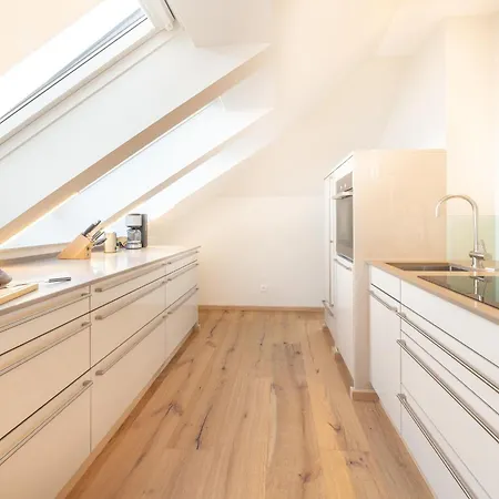 Exklusives Traum-penthouse Mit Wasserblick & Wellness 아파트