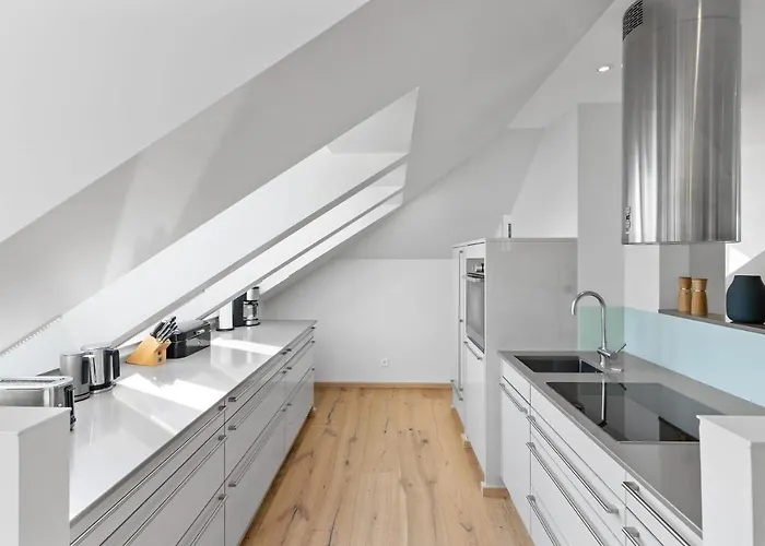 Exklusives Traum-penthouse Mit Wasserblick & Wellness Апартаменты *