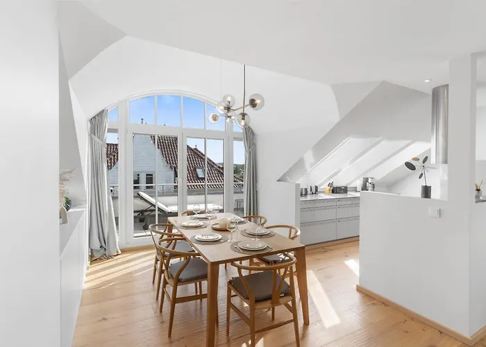 Exklusives Traum-penthouse Mit Wasserblick & Wellness Apartamento