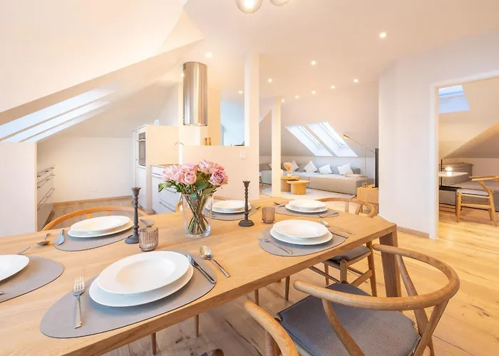 Exklusives Traum-penthouse Mit Wasserblick & Wellness Апартаменты